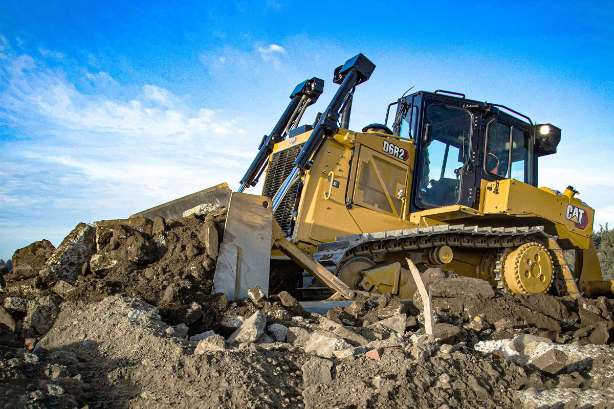 Cat D6R2 Medium Dozers