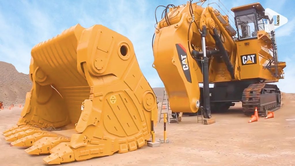 How to Use a Giant Excavator for Rust Removal