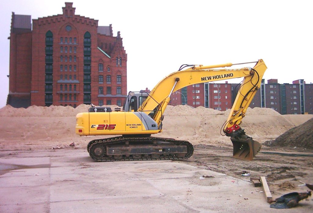 Exploring the New Holland Excavator